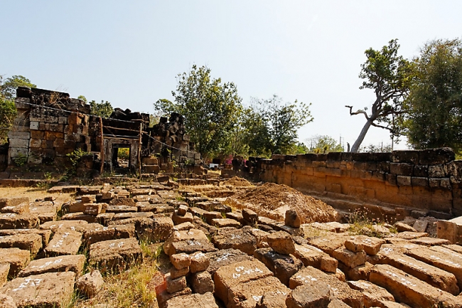 03-Prasat Sa Kamphaeng Noi-018